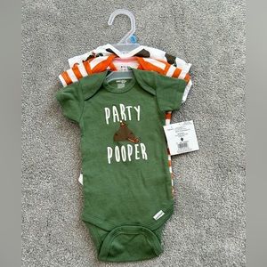 Brand new 0-3 month onesies